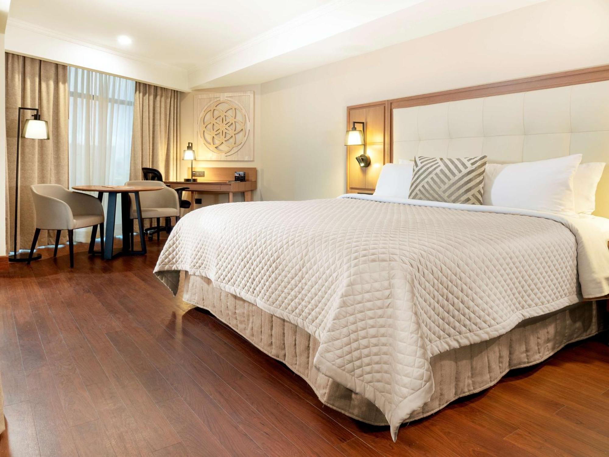 Ms Milenium Monterrey Curio Collection By Hilton Hotel San Pedro Garza Garcia Bagian luar foto